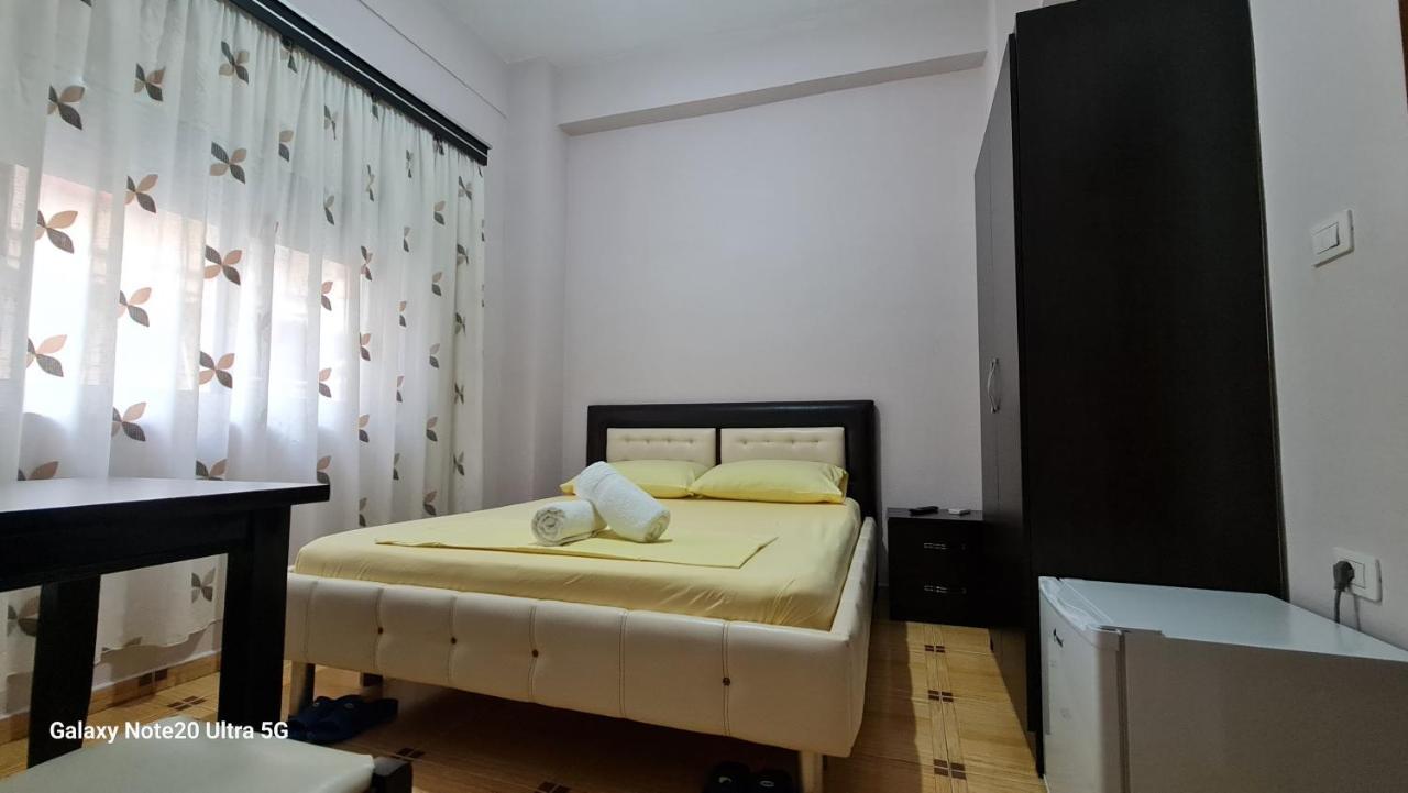 Hotel Brace Gjirokastër Esterno foto