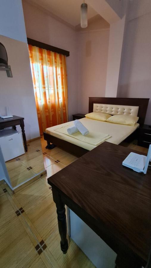 Hotel Brace Gjirokastër Esterno foto