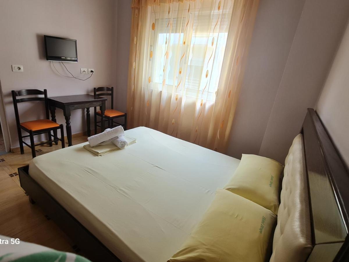 Hotel Brace Gjirokastër Esterno foto