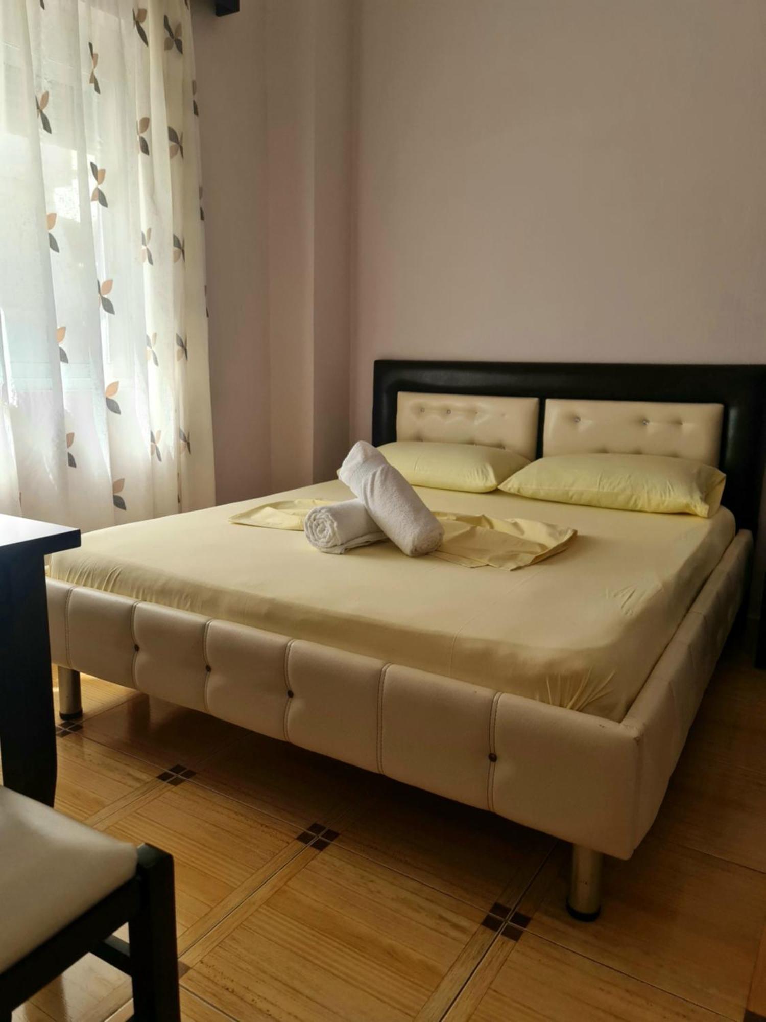 Hotel Brace Gjirokastër Esterno foto